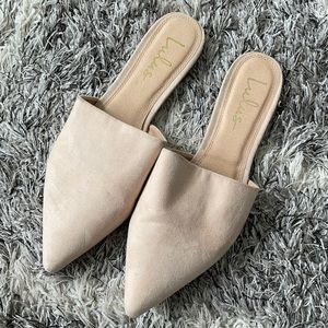 Beige mules